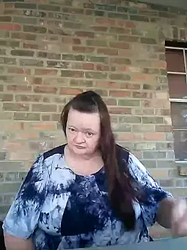 Snapshot of Bayou_Woman68 chatting on 11.14.25 Bayou Woman68 online show from 11.14.25