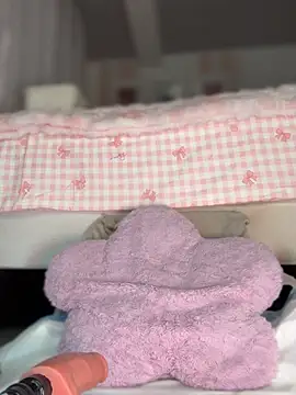 Snapshot of Milena-1 chatting on 02.19.26 Milena-1 online show from 02.19.26