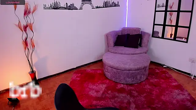 Snapshot of Elizabeth_taylor_b chatting on 01.16.25 Elizabeth taylor b online show from 01.16.25