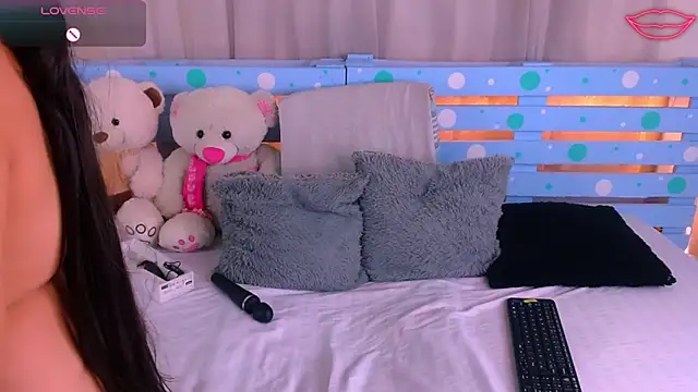 Sara-04 online show from 01.07.25