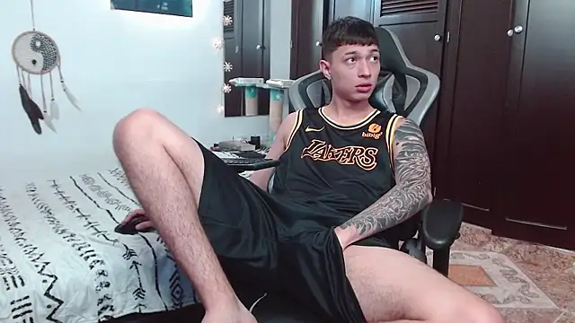 aaron blug online show from 12.12.24