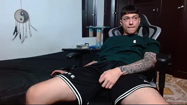 aaron blug online show from 02.01.25