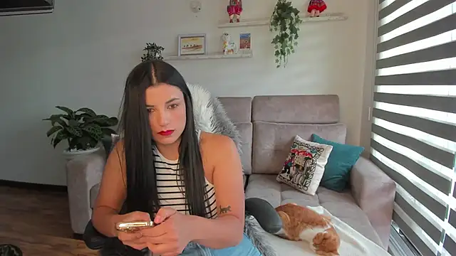 Snapshot of Arya_33 chatting on 01.14.25 Arya 33 online show from 01.14.25