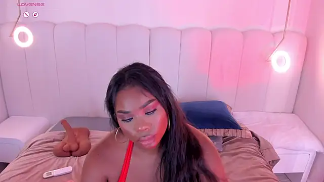  huge boobs ebony online show from 01.08.26