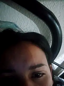 Snapshot of _Miaaleon chatting on 02.26.25 Miaaleon online show from 02.26.25