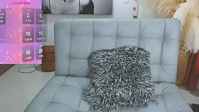 Isabelhot1 online show from 02.15.25