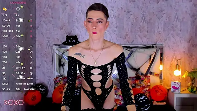 dominic thailor online show from 10.10.25