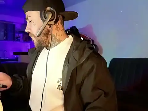 Ash gusbig online show from 02.25.26