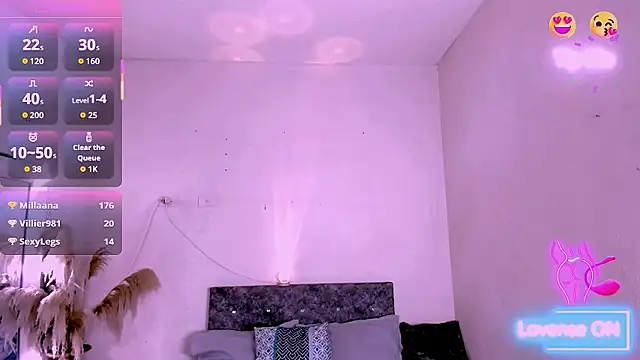 carolinemiller7 online show from 03.22.26