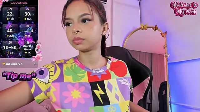 SheilaSmiith online show from 03.06.25