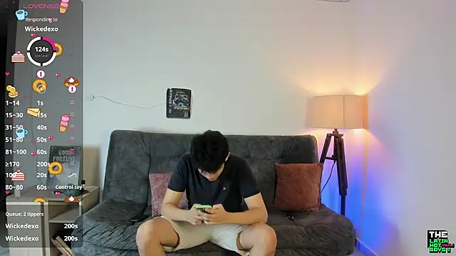 MyLatinHotBoys online show from 02.08.25