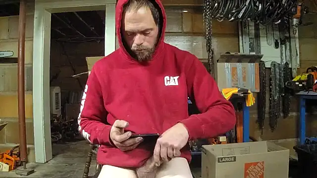 Snapshot of Bigoleslong98765 chatting on 11.30.25 Bigoleslong98765 online show from 11.30.25