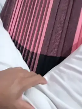 maikinhopL online show from 03.19.25