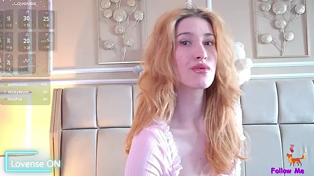 Snapshot of SerenaBennet chatting on 02.06.25 SerenaBennet online show from 02.06.25