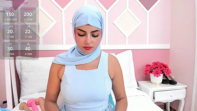 Snapshot of Lea_nahid chatting on 02.02.26 Lea nahid online show from 02.02.26