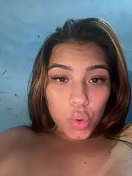 Snapshot of Ceninth chatting on 12.21.24 Ceninth online show from 12.21.24