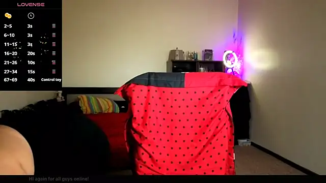 Snapshot of YourDreamLoverr chatting on 11.16.25 YourDreamLoverr online show from 11.16.25