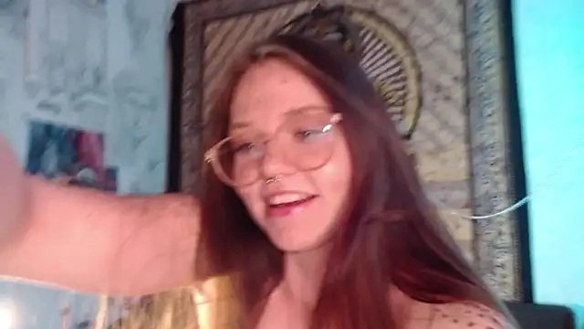 Snapshot of cranberry_hot chatting on 03.16.25 cranberry hot online show from 03.16.25