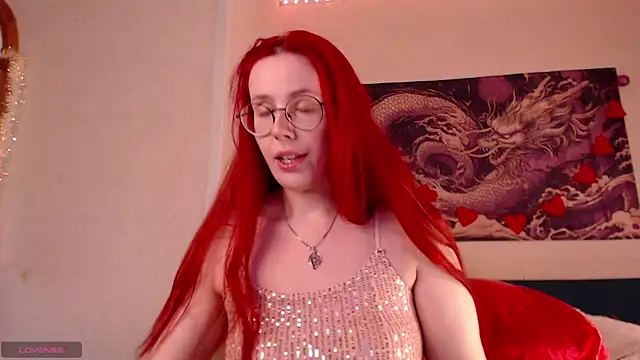 Snapshot of VanessaLincum chatting on 05.08.26 VanessaLincum online show from 05.08.26