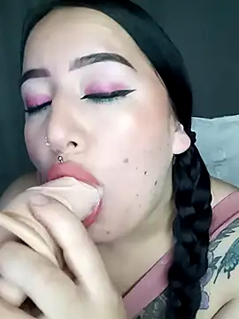 kirara dirty online show from 01.28.25