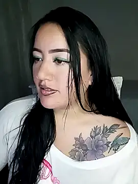 kirara dirty online show from 02.01.25