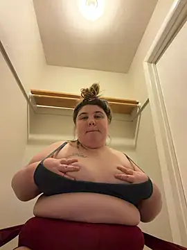 bbylexi04 online show from 04.03.26