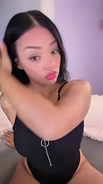 Sara LipsX online show from 03.25.26