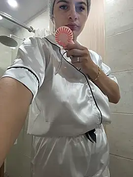 AtheneaRossi online show from 03.20.26