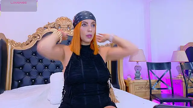 AdelinaVans online show from 10.24.25