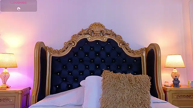 AdelinaVans online show from 02.27.26