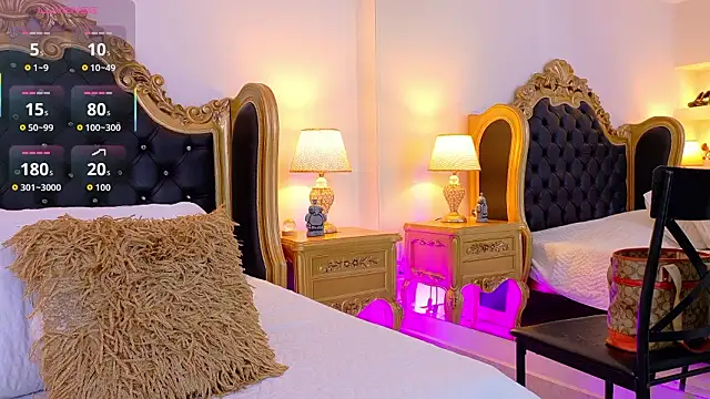 Snapshot of AdelinaVans chatting on 03.27.26 AdelinaVans online show from 03.27.26