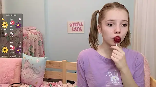 PrincessLittleKiki online show from 10.18.25