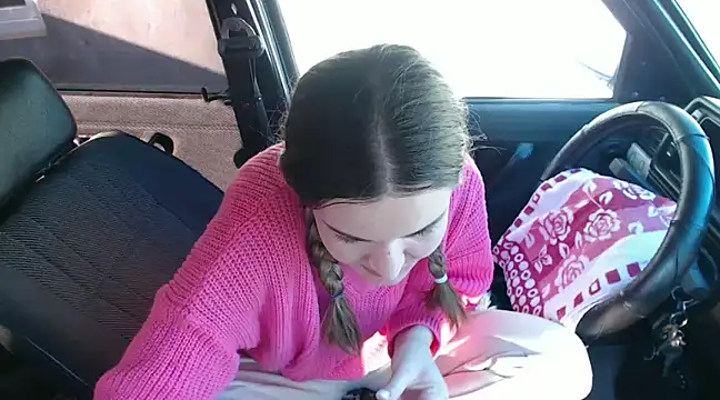  JustmeHere  online show from 02.09.25