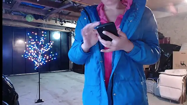  JustmeHere  online show from 12.04.25