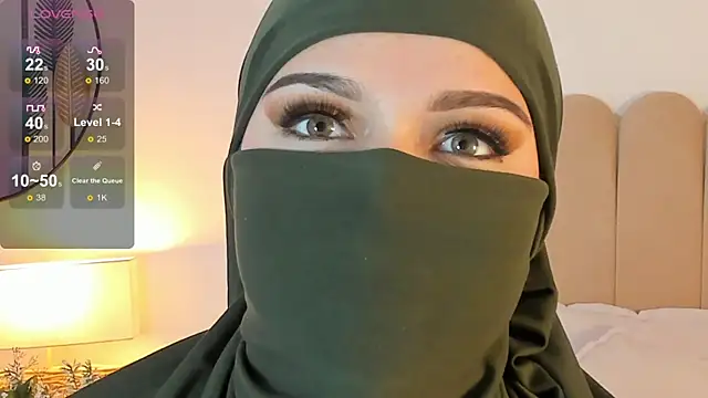 anna-henao online show from 02.17.25