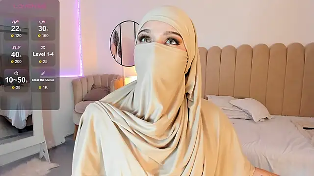 anna-henao online show from 02.21.25