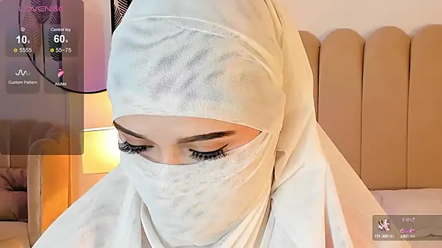 anna-henao online show from 02.22.25