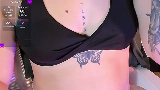 anna-henao online show from 11.25.25