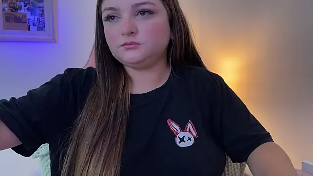 SweetPaige  online show from 12.04.25