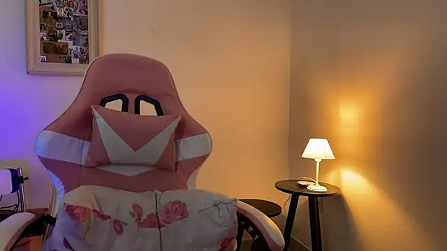 SweetPaige  online show from 02.07.26