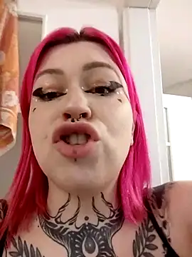 divine eve online show from 02.22.25