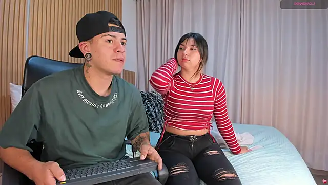 Snapshot of lucy_Bensonn chatting on 03.20.25 lucy Bensonn online show from 03.20.25