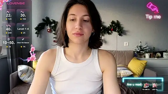 Snapshot of marrycolins chatting on 01.01.25 marrycolins online show from 01.01.25