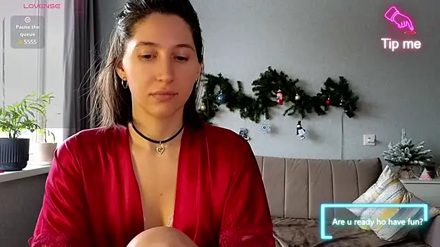 Snapshot of marrycolins chatting on 01.18.25 marrycolins online show from 01.18.25