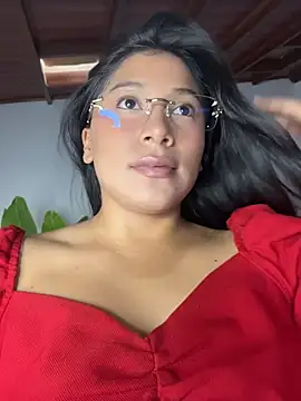 Snapshot of LinnaGardenia chatting on 06.26.26 LinnaGardenia online show from 06.26.26