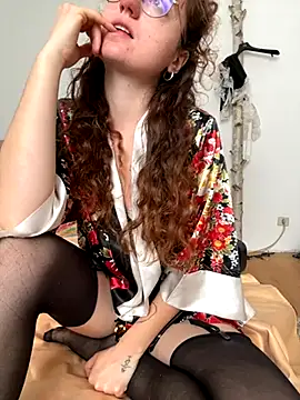  foxygirl  online show from 10.15.25