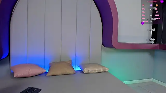 Snapshot of jessymorgan_ chatting on 09.14.25 jessymorgan online show from 09.14.25