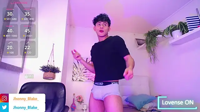 Snapshot of Jhonny-Blake chatting on 01.16.25 Jhonny-Blake online show from 01.16.25