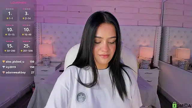 Yaaky  online show from 02.24.25