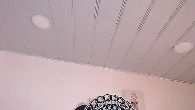 candy lux  online show from 02.28.25